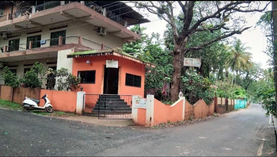 Oyo Village Inn Панаджи Экстерьер фото
