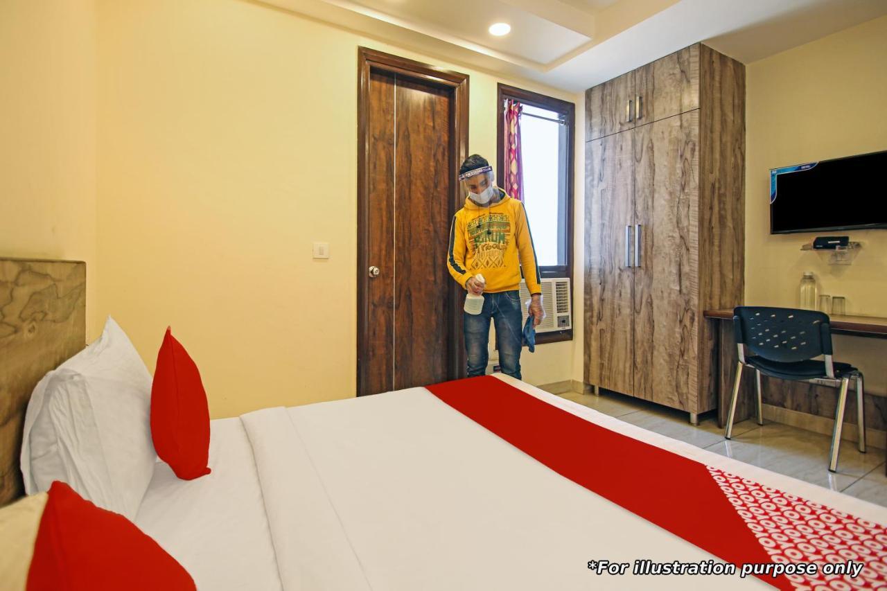 Oyo Village Inn Панаджи Экстерьер фото