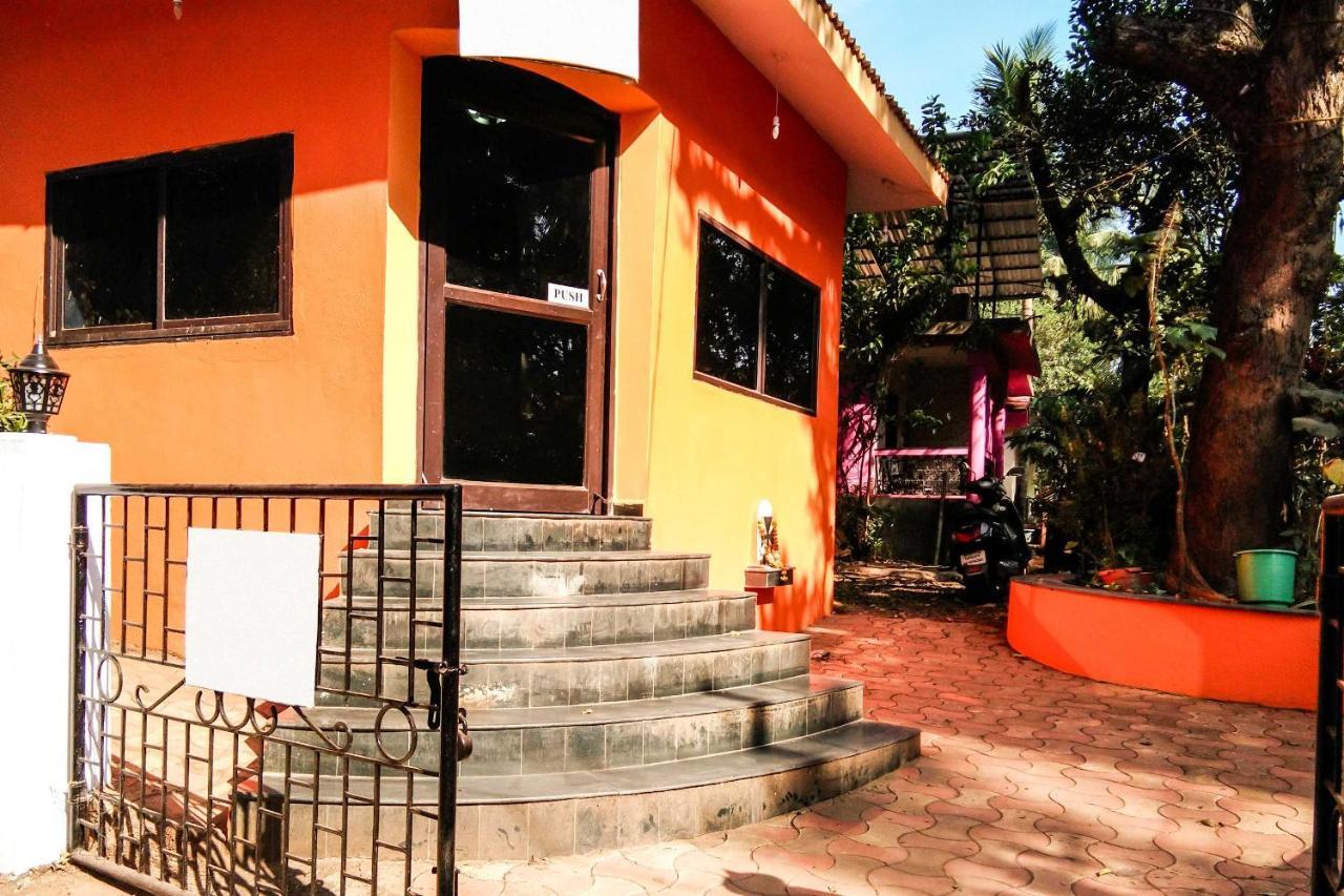 Oyo Village Inn Панаджи Экстерьер фото